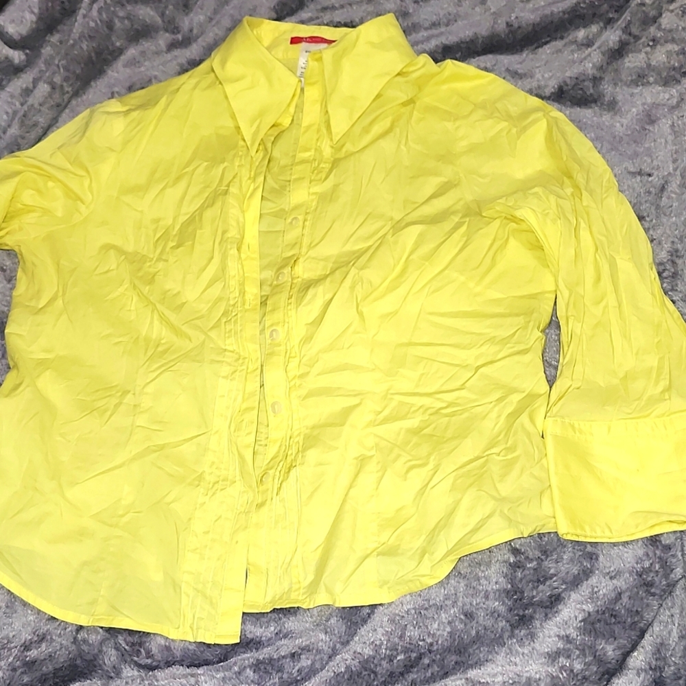 Yellow long sleeve button tshirt by